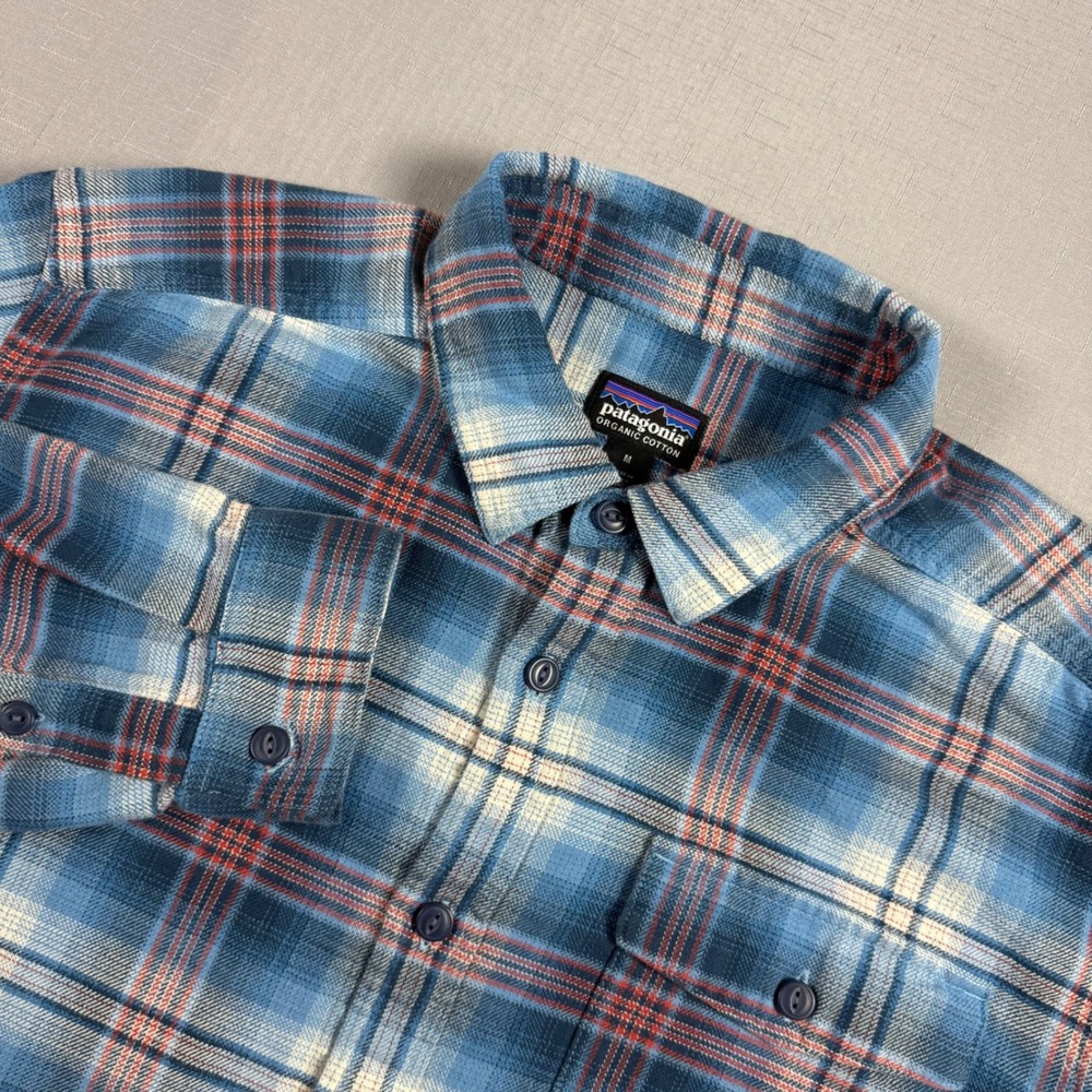 Patagonia Mens Organic Cotton Plaid Flannel Shirt Blue Red Medium